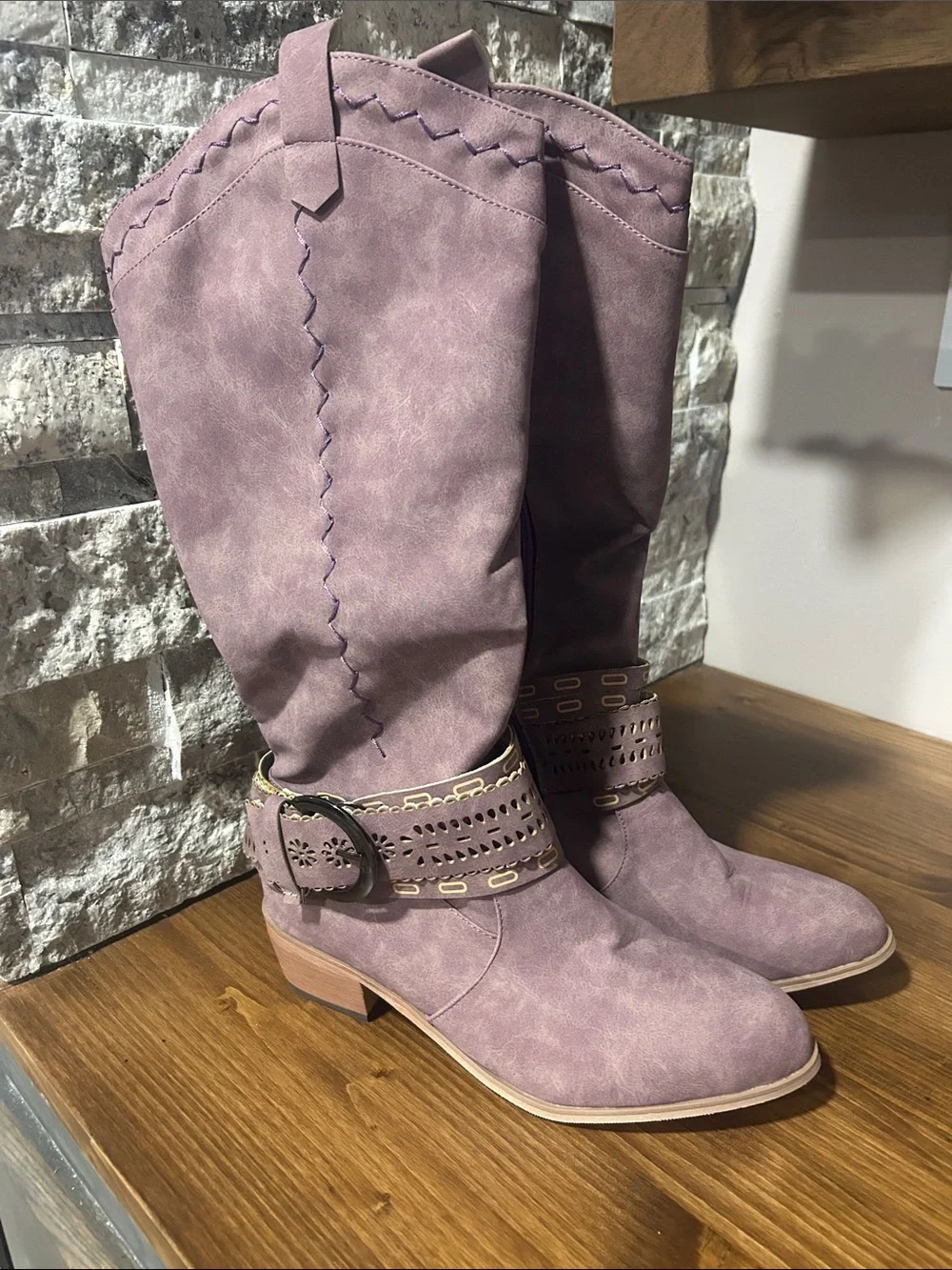 Women's Lavender faux suede Mid-Calf Western Boots NEW size 8 (39)